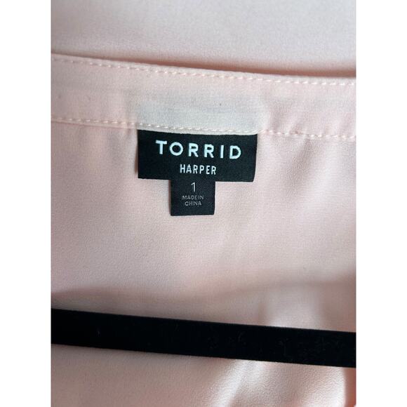 Torrid Top Womens Size 1 Peachy Pink Harper Georgette Pullover 3/4 Sleeve Blouse - Picture 9 of 14